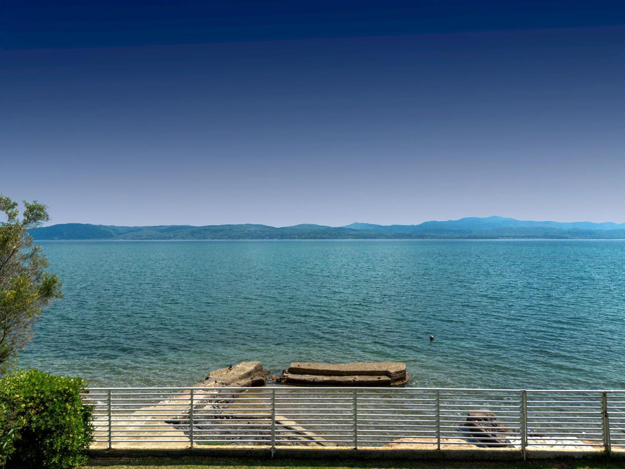 Marvelous Beach House Eretria  Bagian luar foto